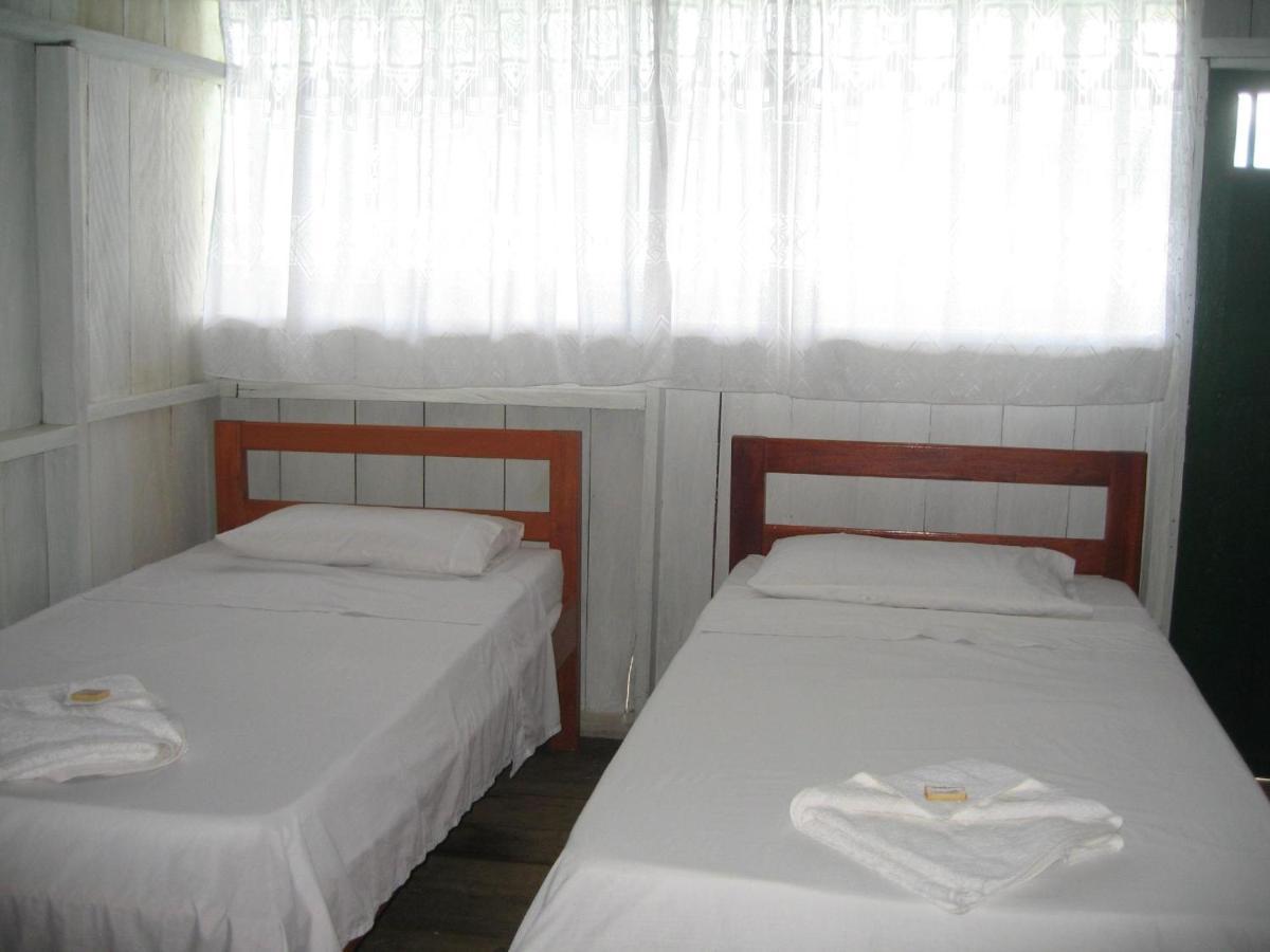 Hotel Lomas Del Paiyue Puerto Nariño エクステリア 写真